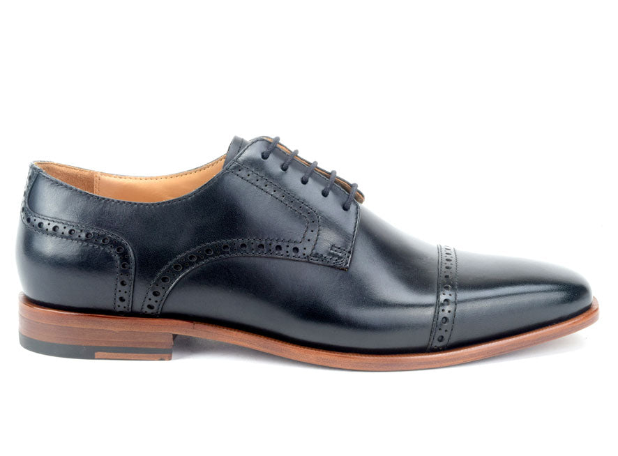 Black,8