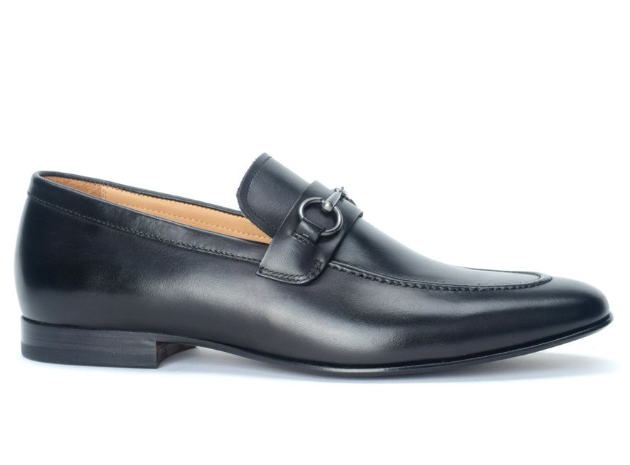 Black,8